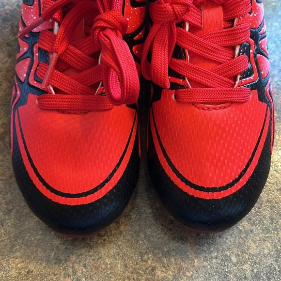 NEW Kid’s Soccer Football Cleats - Picture 7 of 11